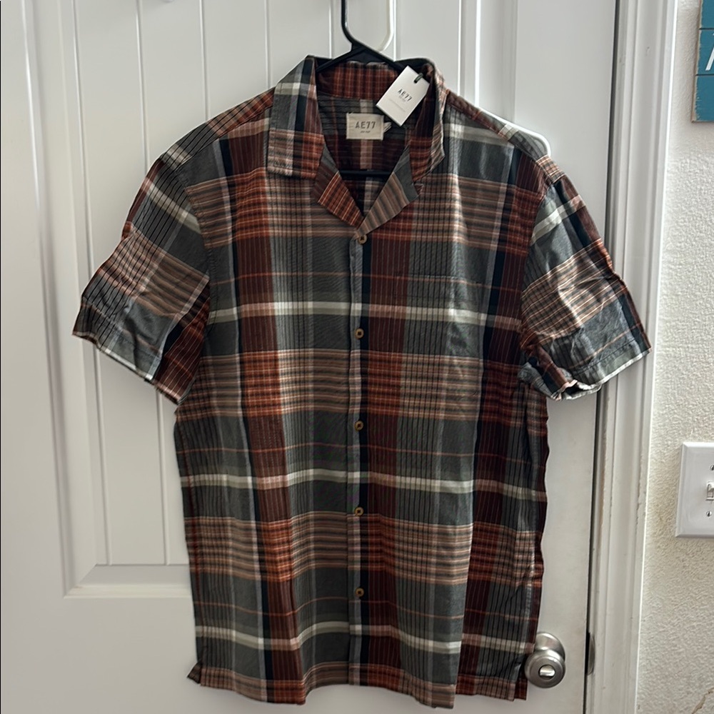 NWT American Eagle Men's Plaid Shirt - Multicolor
